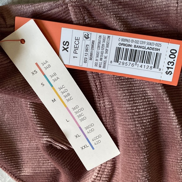 Top - Picture 3 of 3